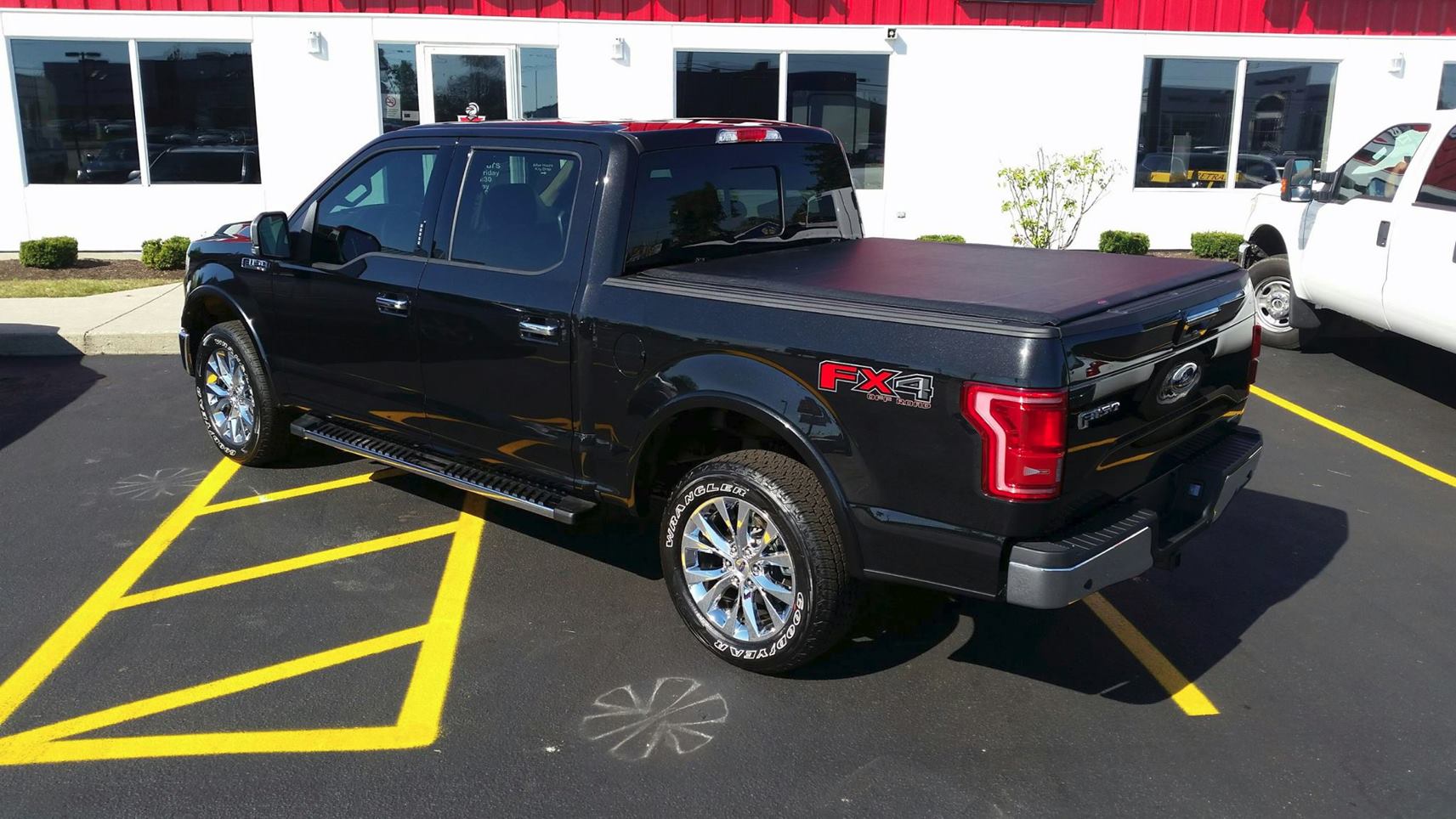 Ford F150 with Diamond Gloss Look at those wheels!