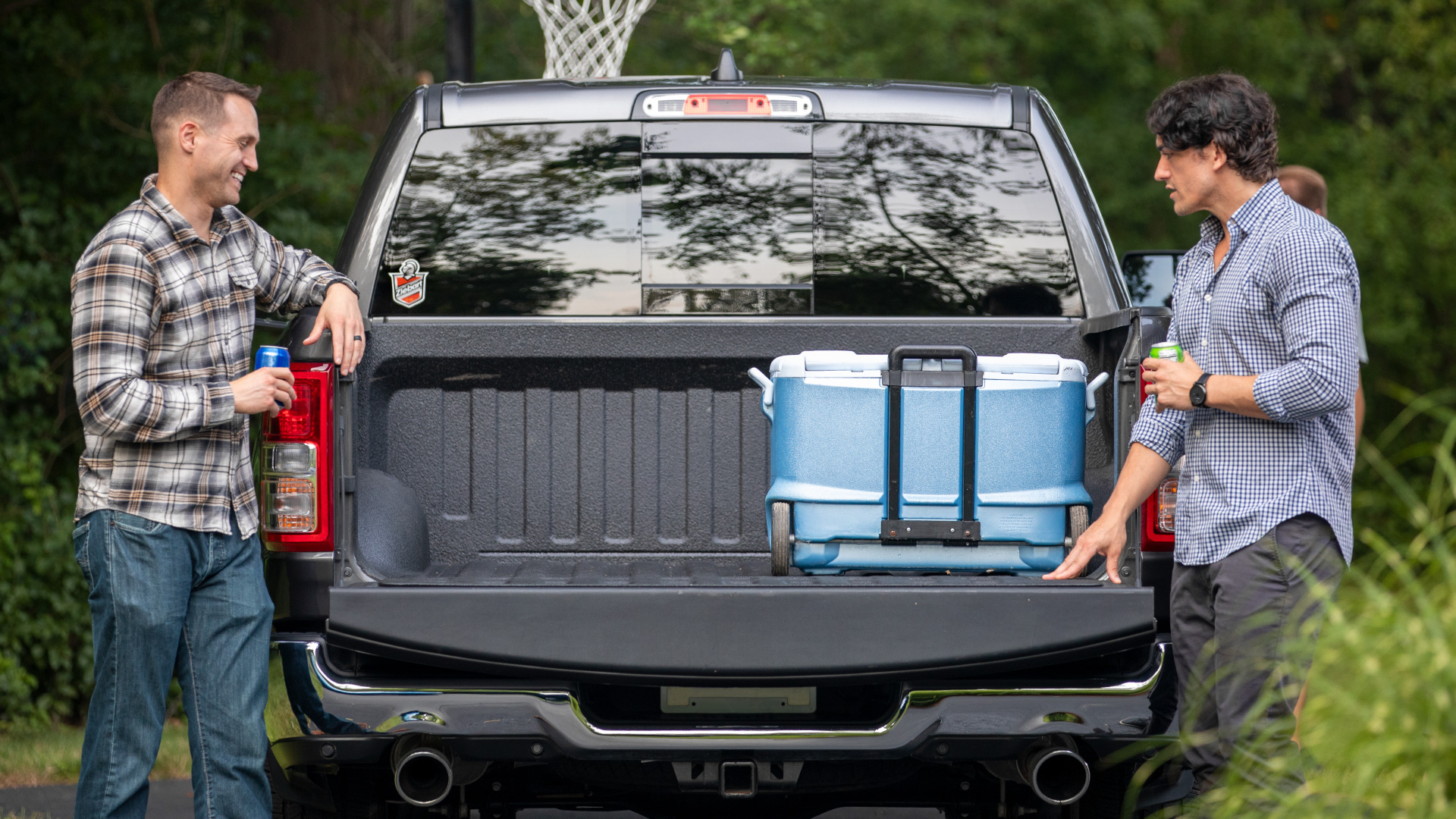 Be the MVP of the Parking Lot: How to Make Your Vehicle Tailgate-Ready