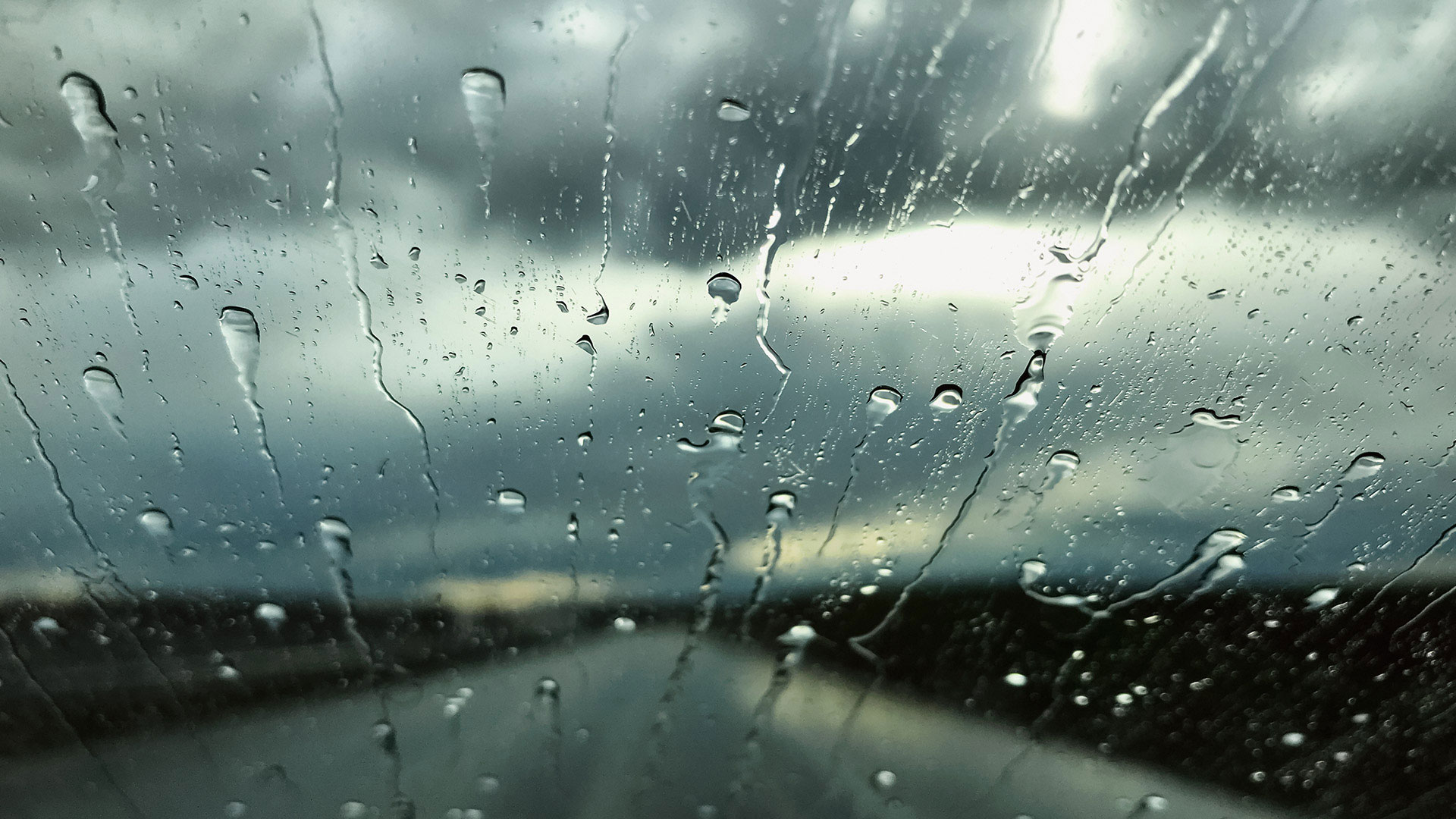 Best Long Lasting Rain Repellents For Windshields The Art Of Cleanliness