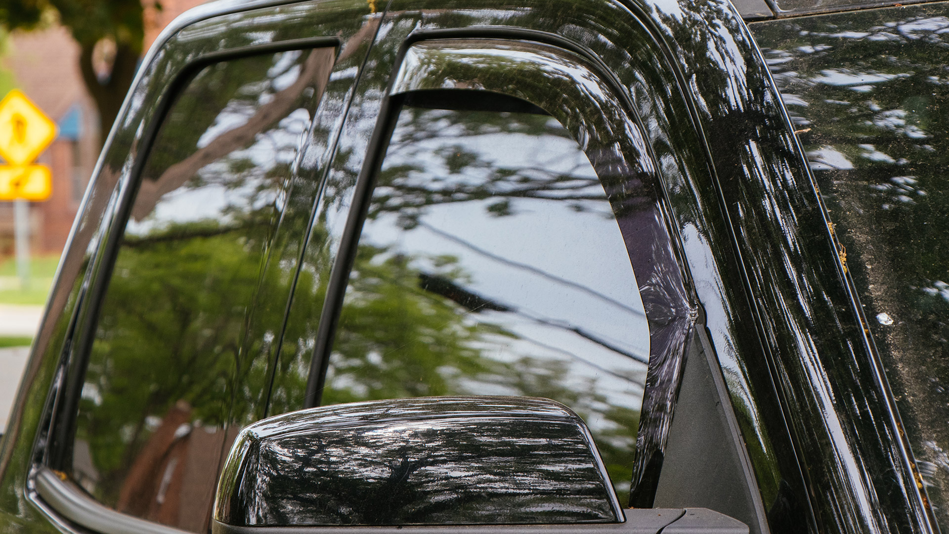 Side Window Drip Guard/Vent Visors 5