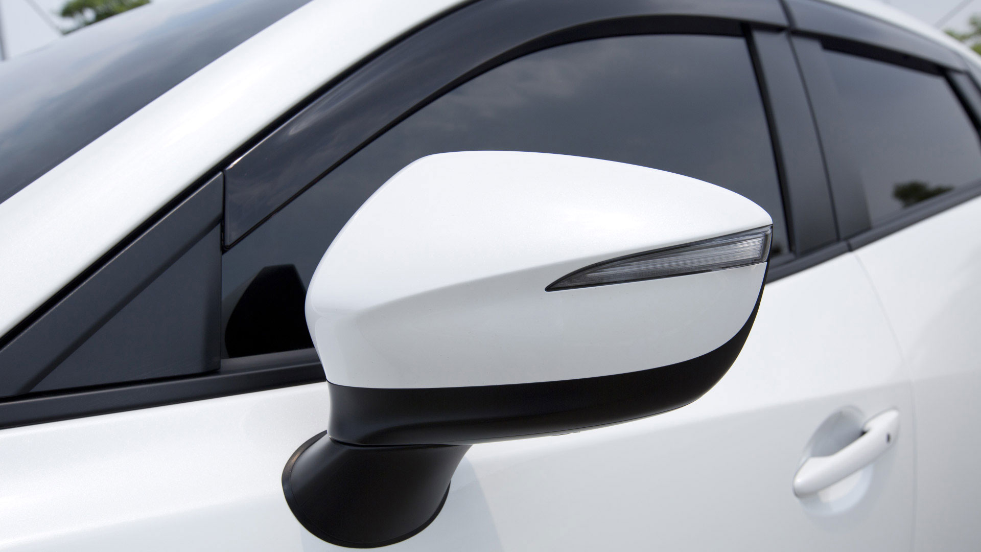 Side Window Drip Guard/Vent Visors 12