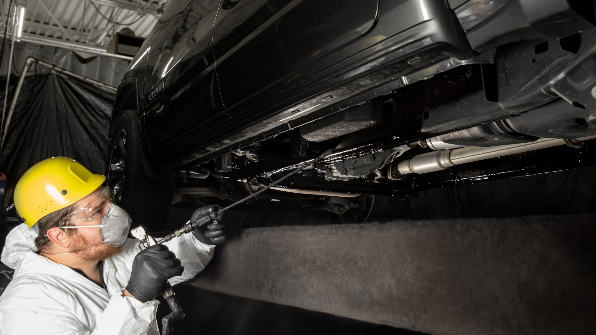 🛻The high-quality BITUMEN SPRAY underbody sealant, the Basecoat and the  GRAVEX SPRAY PREMIUM underbody coating are our three products that will  help you, By Chamäleon GmbH