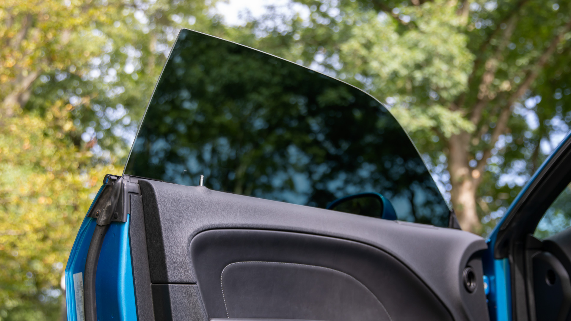 Guide for Car Window Tinting